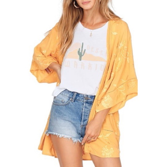 Amuse Society Tops - Amuse Society Poolside Kimono